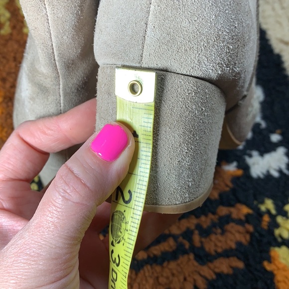 Boho Babe, TOMS, embroidered booties!! - Picture 15 of 15